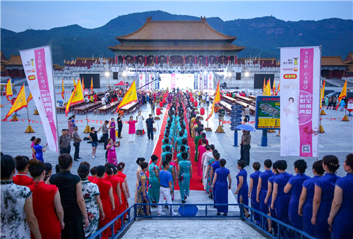 pg国际-不凡成就非凡,相信品牌的力量